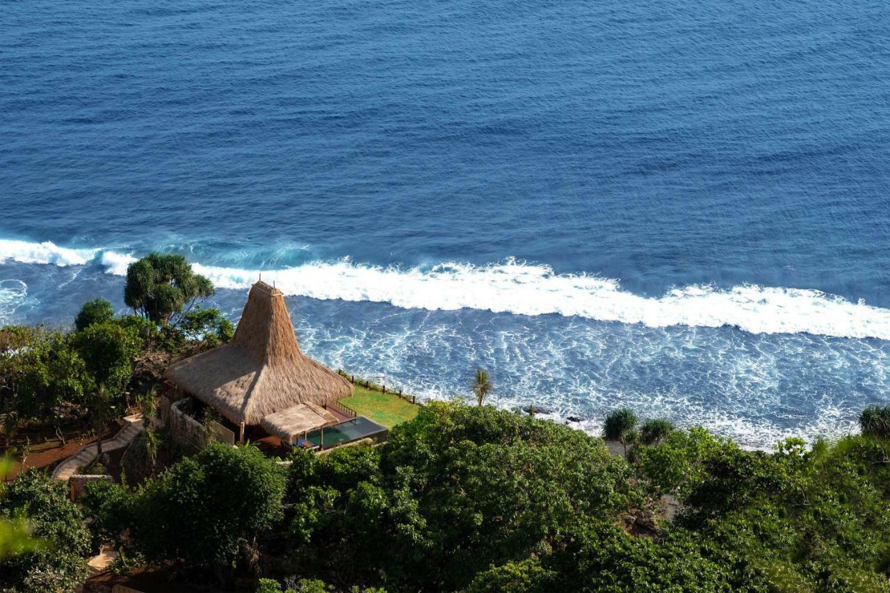 Lelewatu Resort Sumba Watukarere Exterior photo